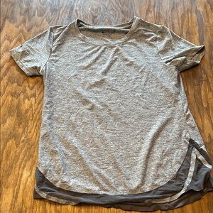 Athleta Heather Gray Short Sleeve Tee
